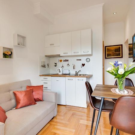 Studio Apartment Vittoria لوفغان المظهر الخارجي الصورة